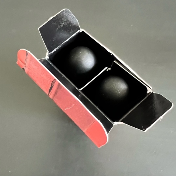 Mac Kiss it Twice Powder Kiss Liquid Duo: Orange NIB - Picture 5 of 6